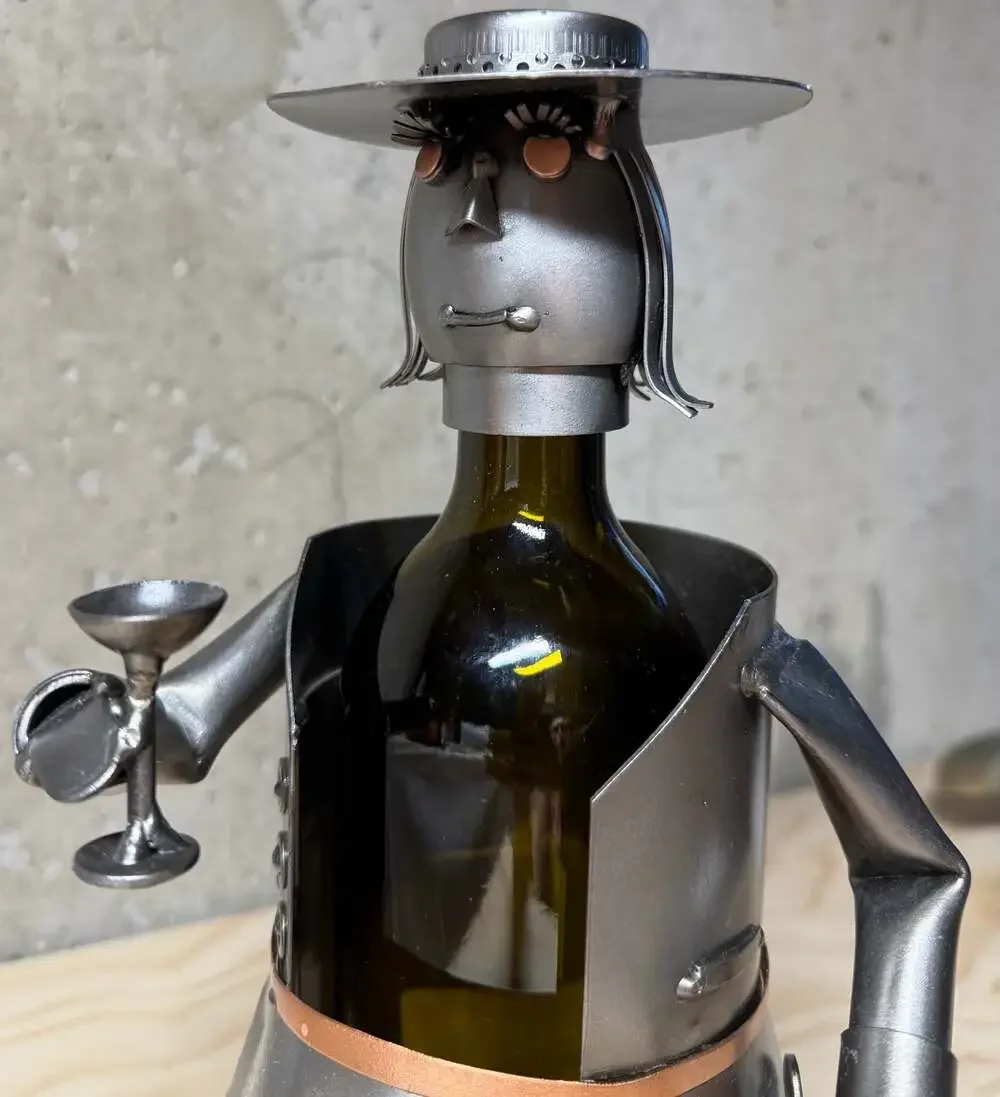 Metal Golfer Sculpture Wine Bottle Holder